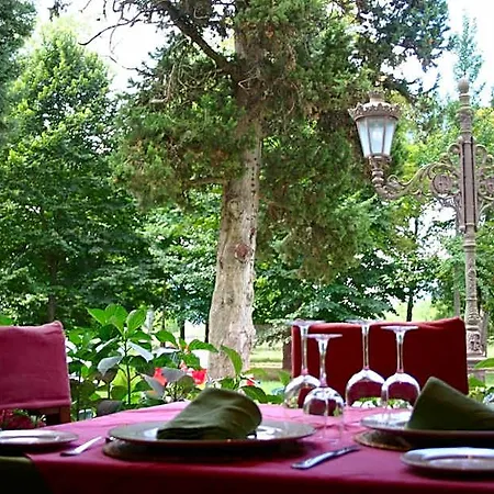Hotel Balneario De Alceda