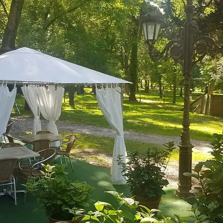 Balneario De Hotel Alceda